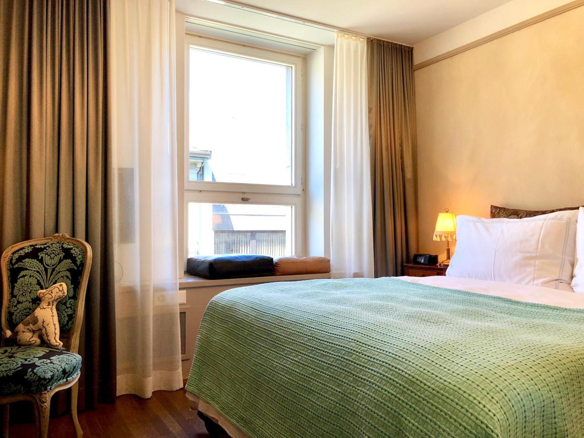 Classic Double Room,78954000:JPEG